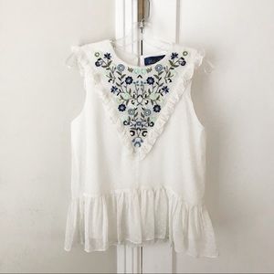 Francesca’s | Embroidered Floral Top